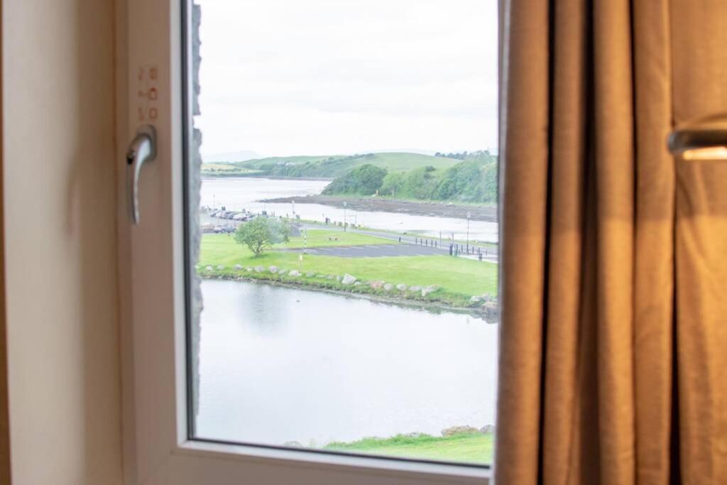 310 - The Carrowbeg At The Harbour Mills By Shortstays Westport Buitenkant foto