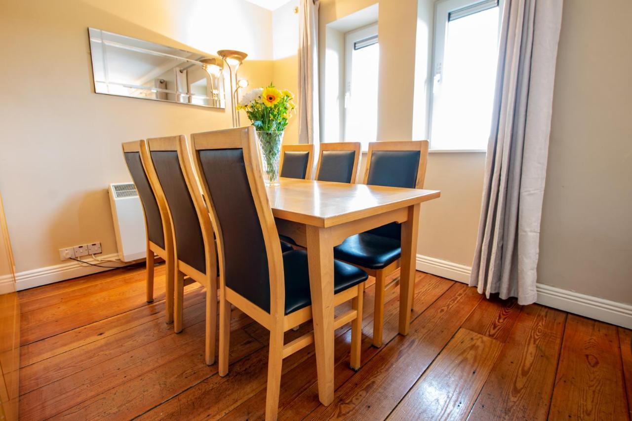 310 - The Carrowbeg At The Harbour Mills By Shortstays Westport Buitenkant foto